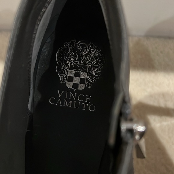 BRAND NEW Vince Camuto Grey Silver Leather Dira Ankle Bootie Platform Stiletto - Picture 3 of 8